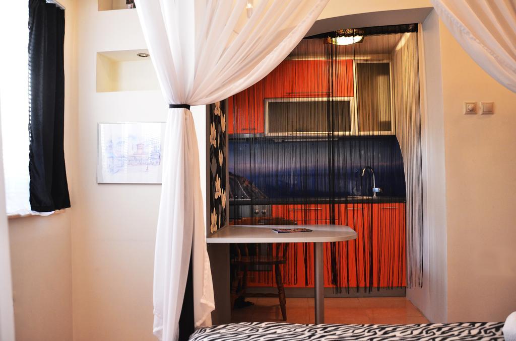 Hostel Kalonis Скопие Екстериор снимка