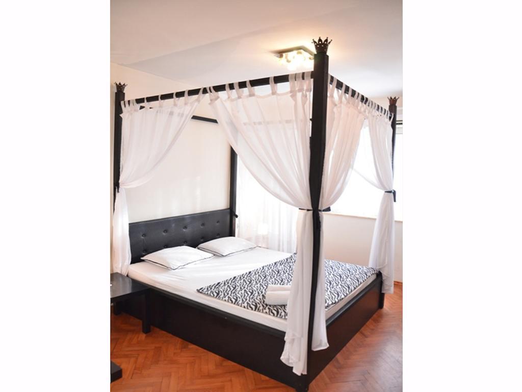 Hostel Kalonis Скопие Стая снимка