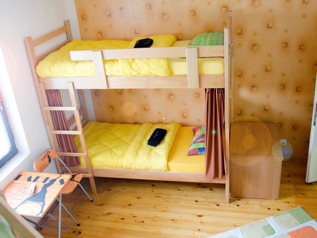 Hostel Kalonis Скопие Екстериор снимка